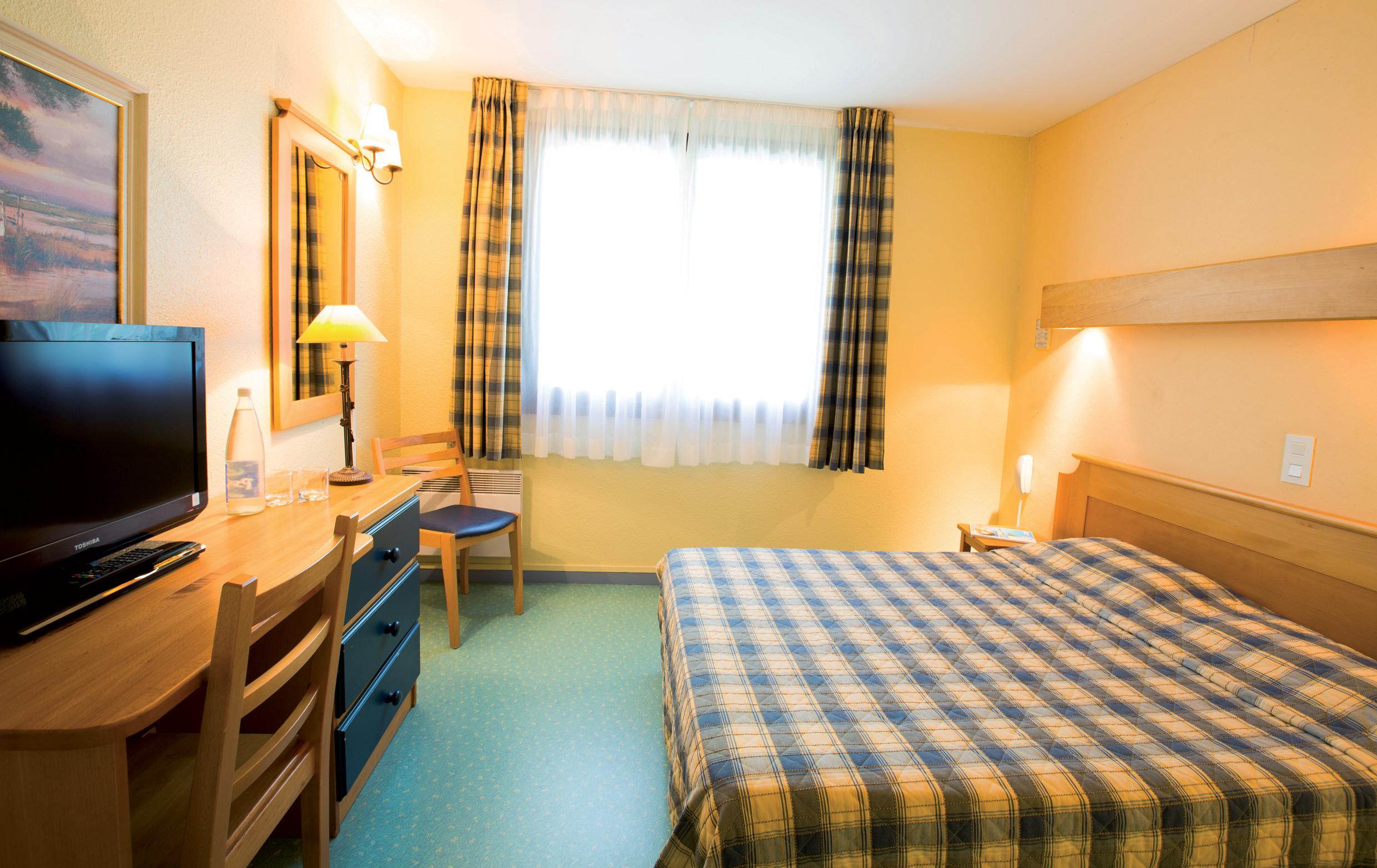 Club Vacances Bleues Domaine De Chateau Laval Gréoux-les-Bains Εξωτερικό φωτογραφία