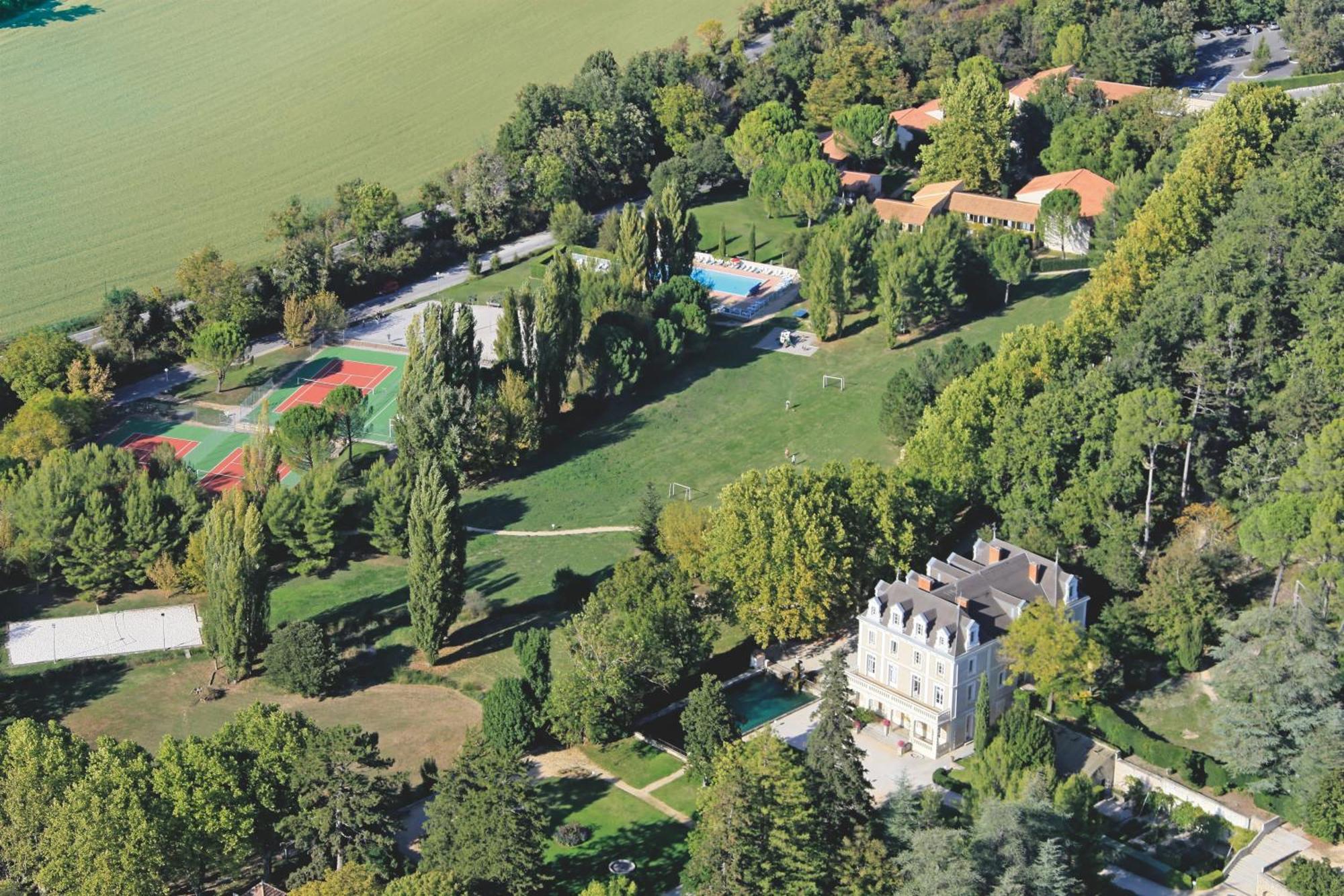 Club Vacances Bleues Domaine De Chateau Laval Gréoux-les-Bains Εξωτερικό φωτογραφία