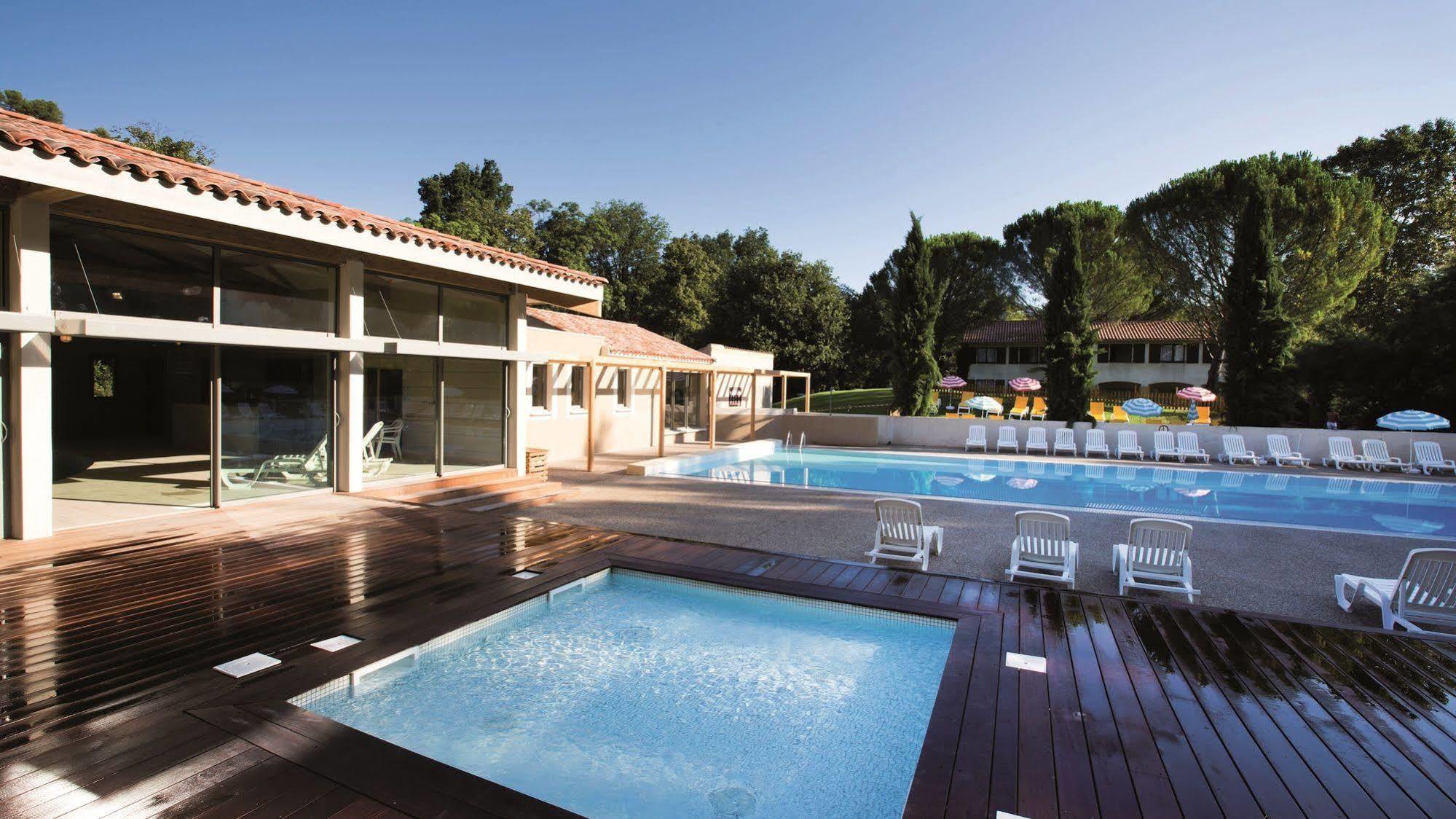 Club Vacances Bleues Domaine De Chateau Laval Gréoux-les-Bains Εξωτερικό φωτογραφία